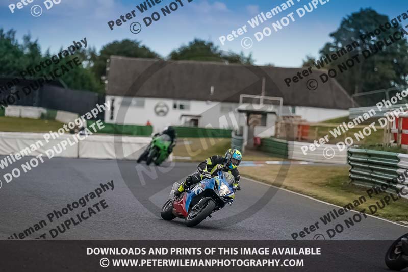enduro digital images;event digital images;eventdigitalimages;mallory park;mallory park photographs;mallory park trackday;mallory park trackday photographs;no limits trackdays;peter wileman photography;racing digital images;trackday digital images;trackday photos